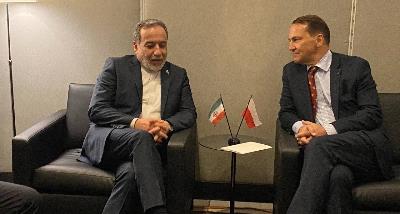 Meeting of the Minister of Foreign Affairs of the Islamic Republic of Iran with the Minister of Foreign Affairs of Poland